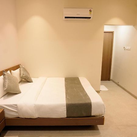 A Square Executive Hotel Aurangabad  Eksteriør bilde