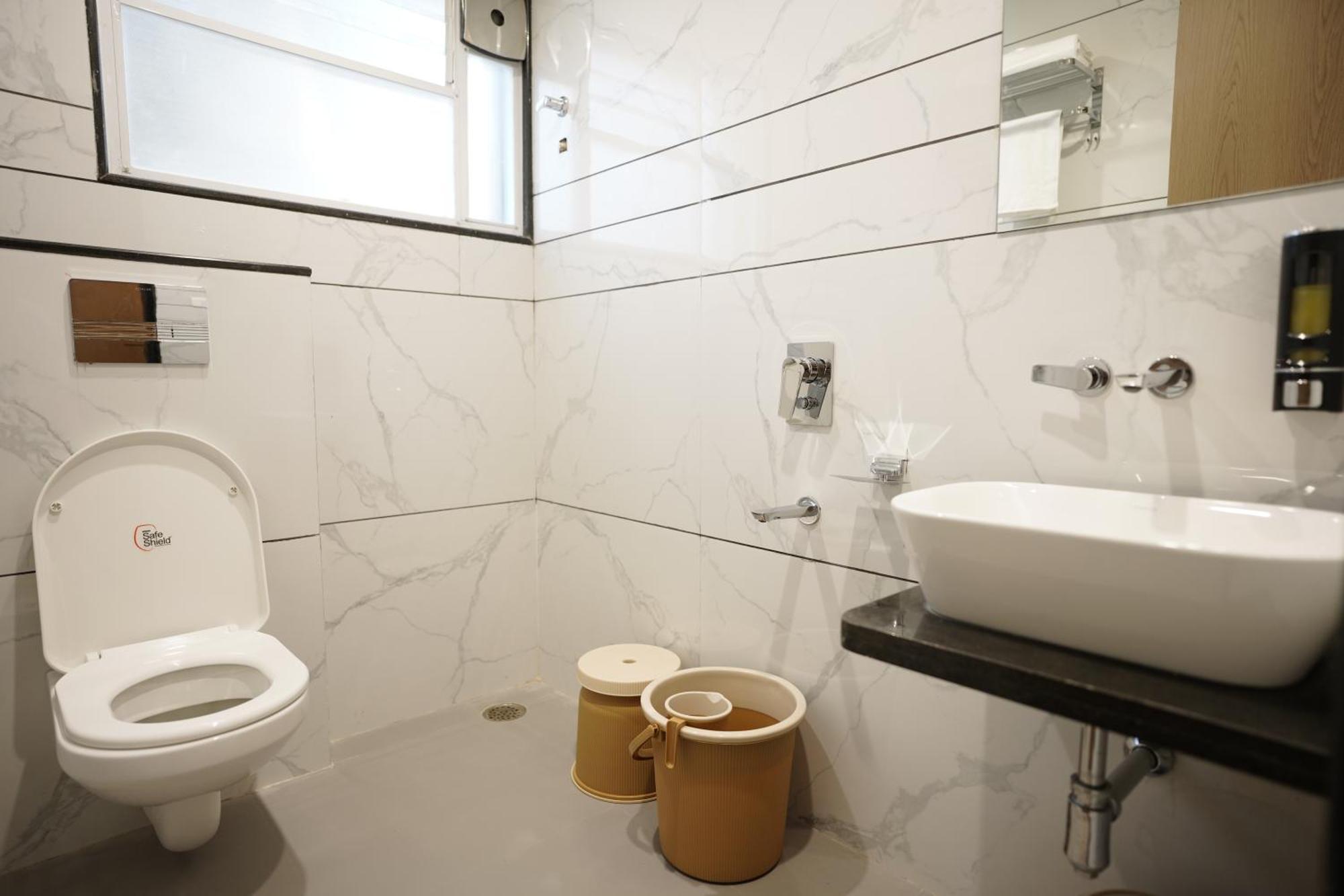 A Square Executive Hotel Aurangabad  Eksteriør bilde